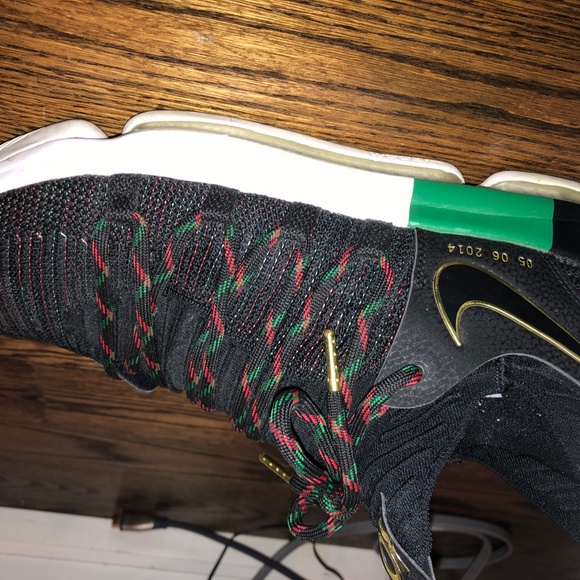 Kevin Durant Black History Month Shoes - Picture 2 of 2